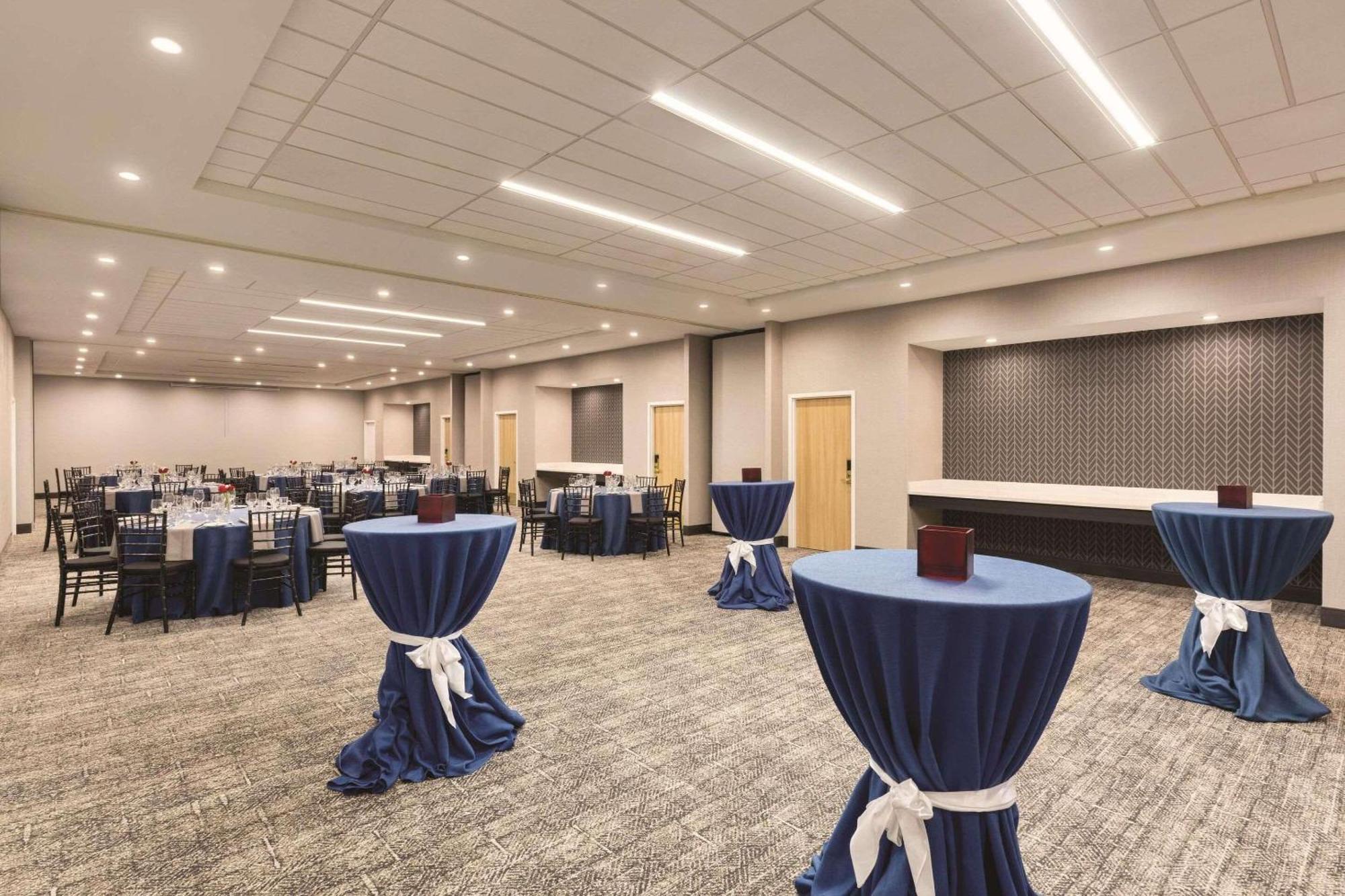Radisson Hotel Seattle Airport سيتاك المظهر الخارجي الصورة